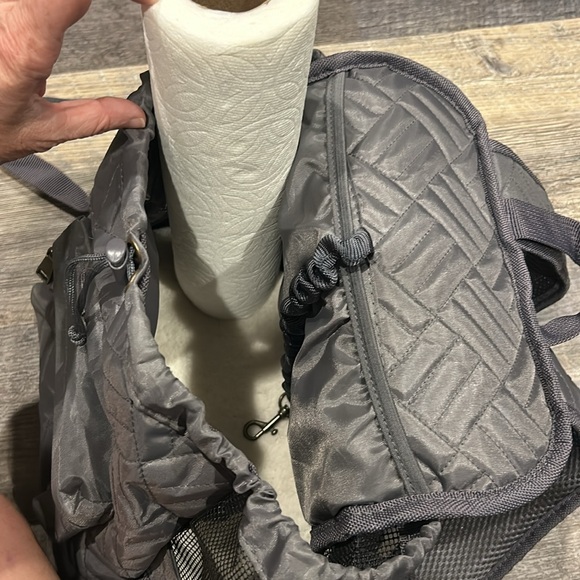 Small animal backpack carrier.  Looks very clean - Picture 13 of 13